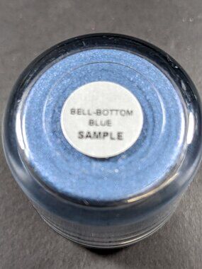 NEW MAC Bell Bottom Blue 7.5g Pigment